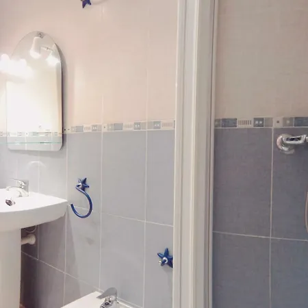 Vistamar Iii Apartment
